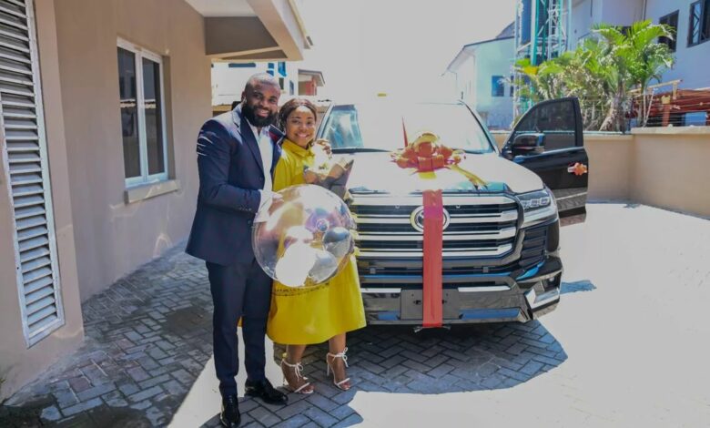 PHOTOS: Mercy Chinwo gets surprise SUV gift from hubby