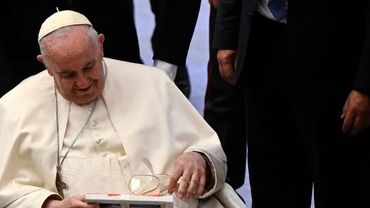 Pope Francis 'not ready' to resign despite writing resignation